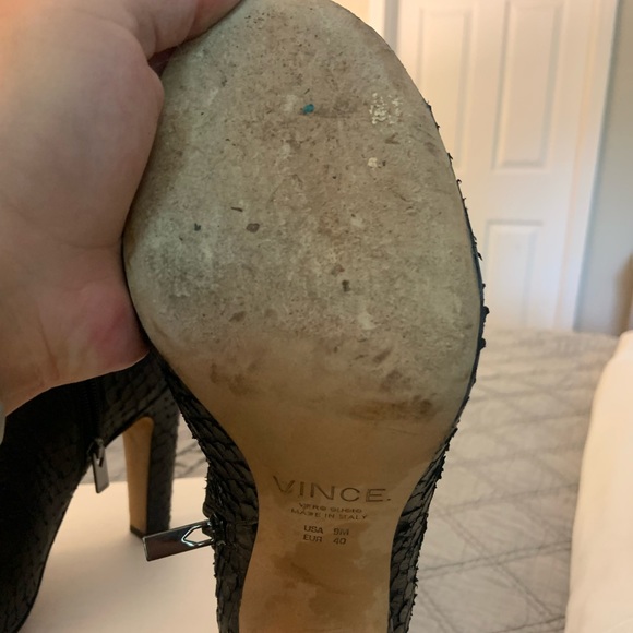 Vince Sierra Bootie in Black Python size 9 - Picture 4 of 9